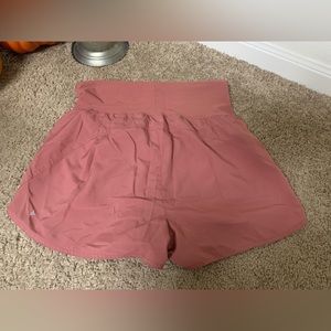 Old Navy - Go Dry - Maternity Shorts - Size L